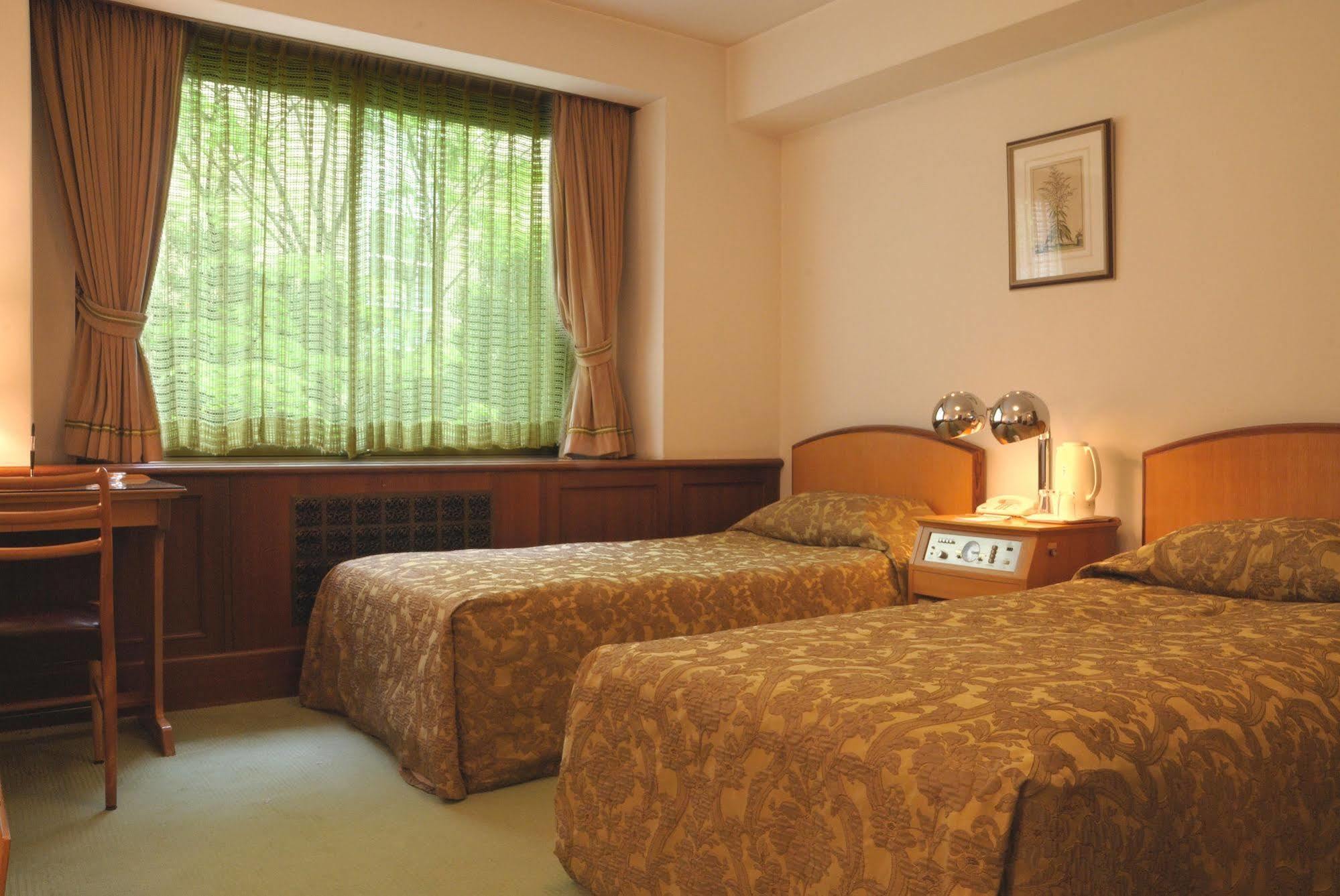 Hilltop Hotel Токіо Екстер'єр фото