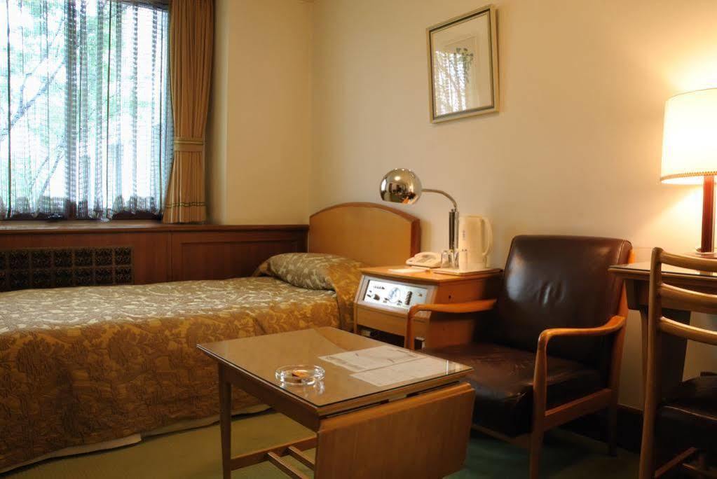 Hilltop Hotel Токіо Екстер'єр фото