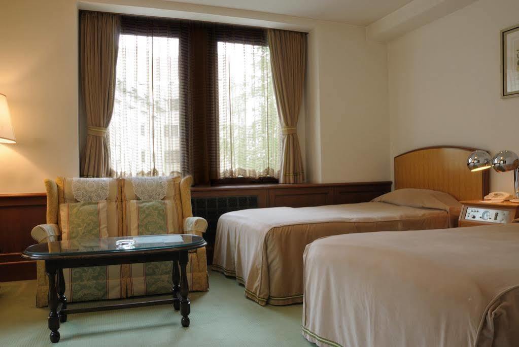 Hilltop Hotel Токіо Екстер'єр фото